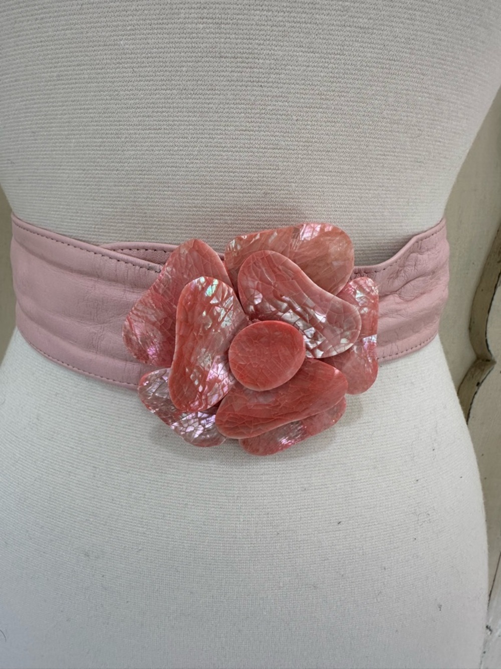 80s 90s Vintage Women's Pink Leather Belt with Pink Flower Buckle